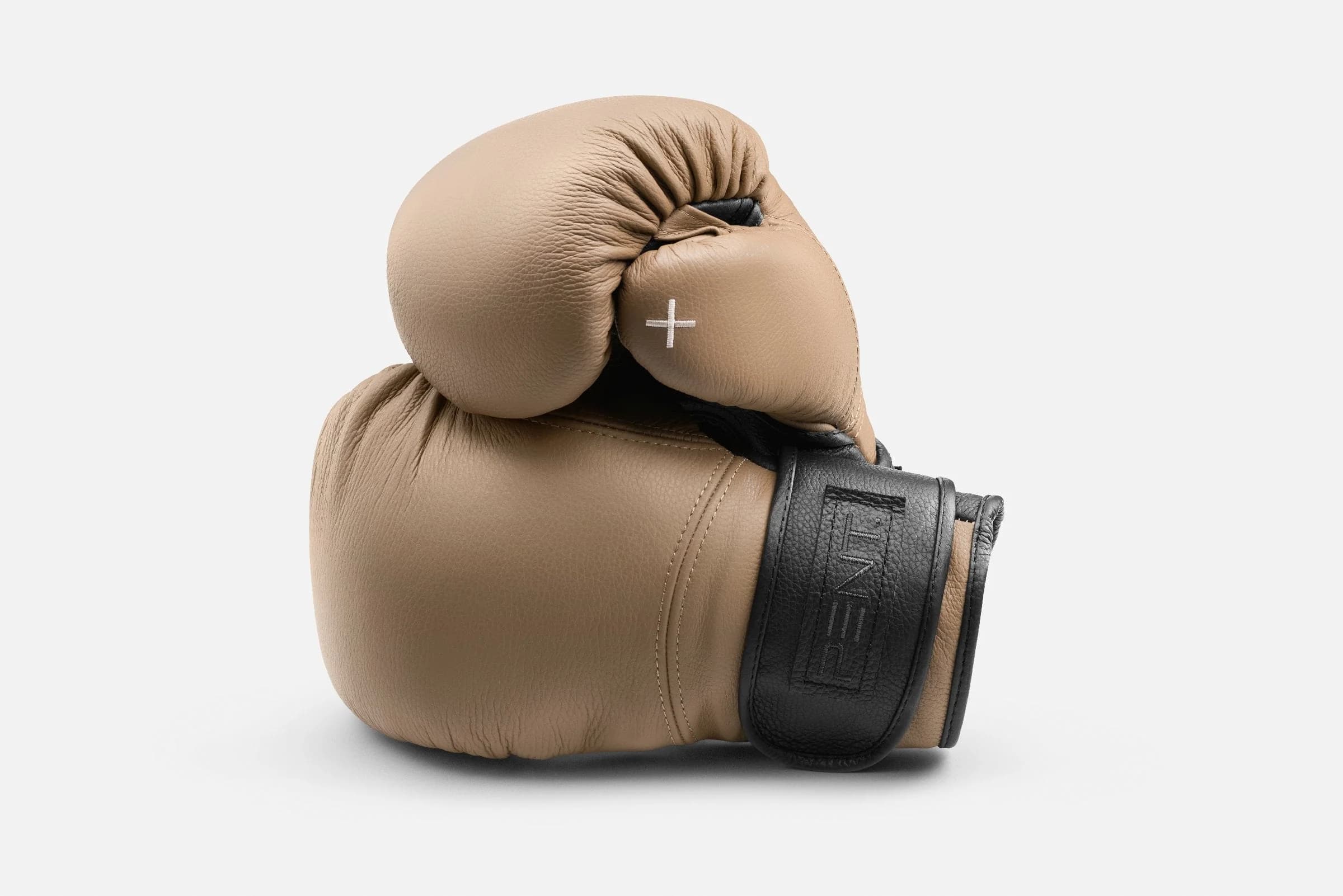 PENT. RAXA™ Handcrafted Leather Punching Gloves
